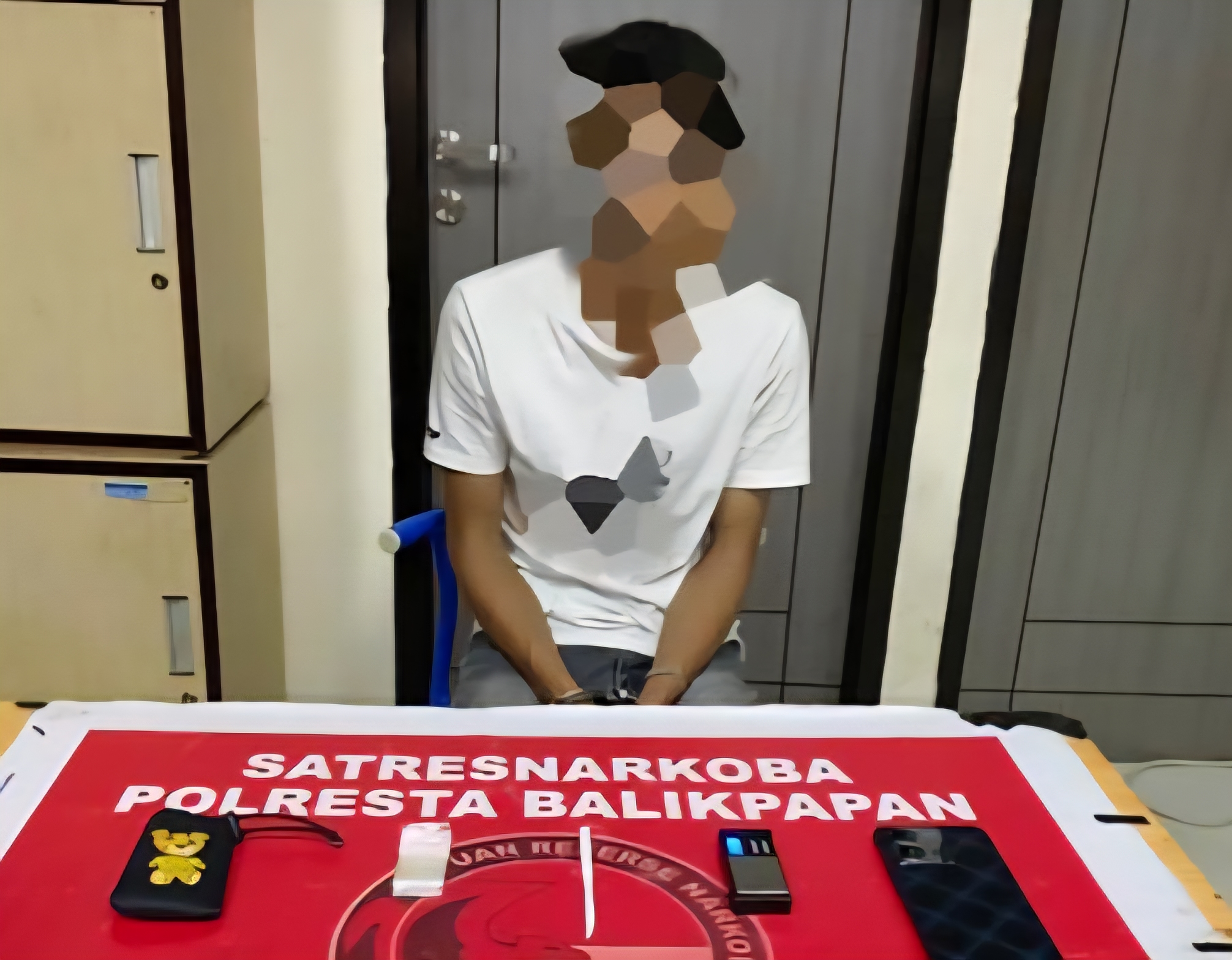 (Foto: RA yang kini telah diamankan di Mapolresta Balikpapan/doc Polresta Balikpapan)