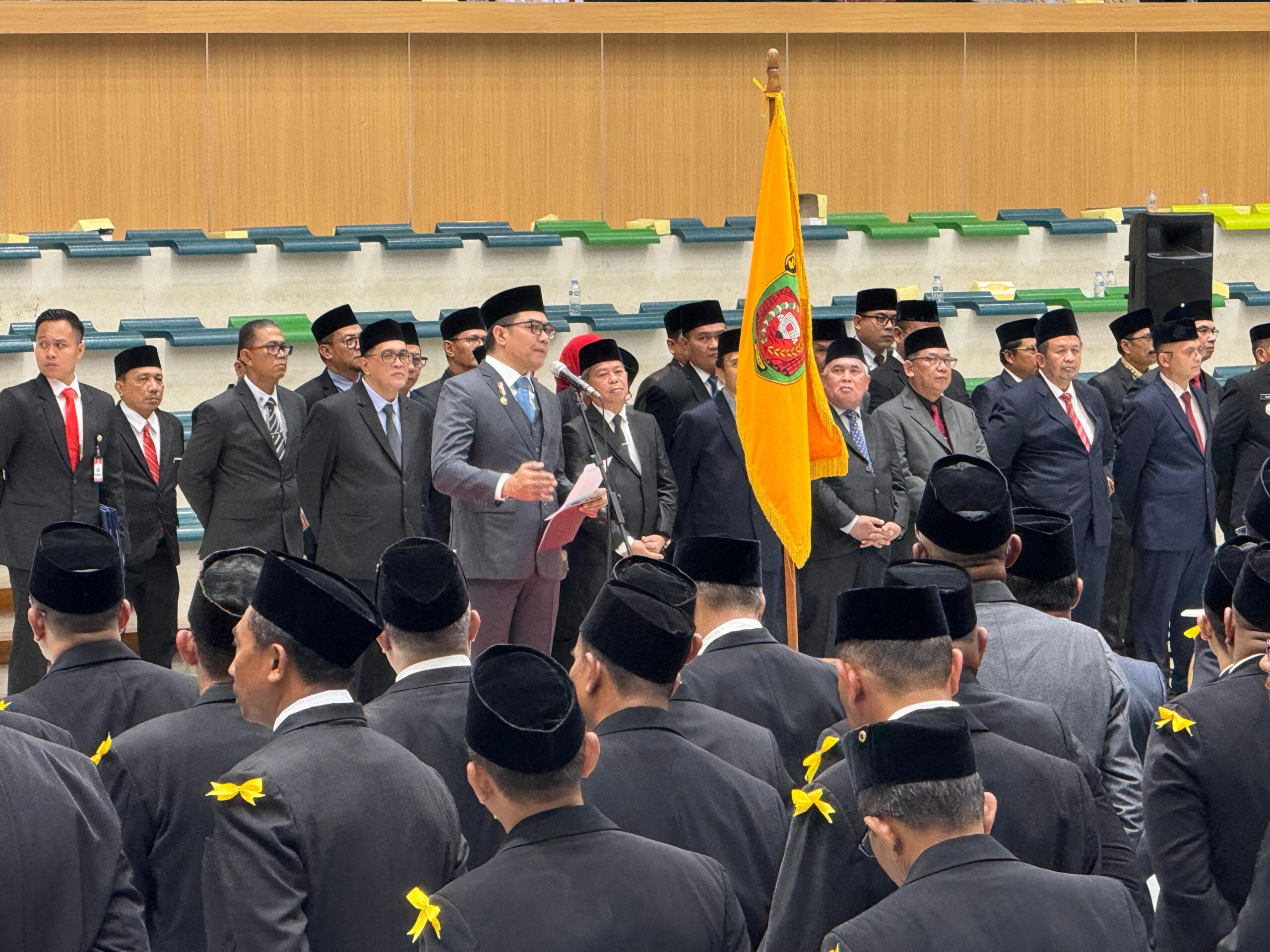 (Foto: Walikota Samarinda, Andi Harun saat melantik 329 ASN baru di lingkungan Pemkot Samarinda/doc)