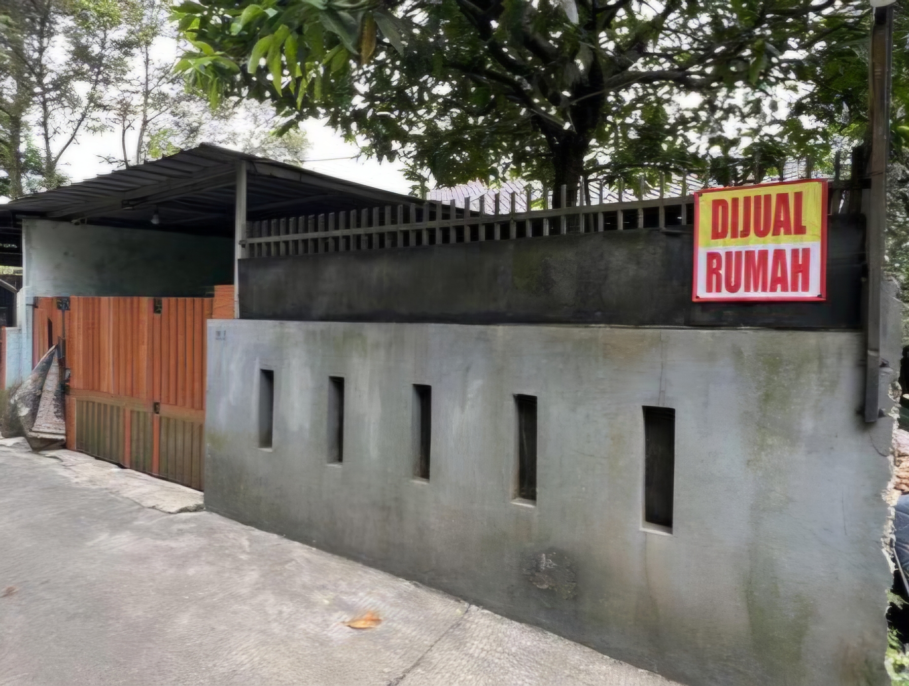 (Foto: Rumah milik Azis Suraji yang berada kecamatan Pancoran Mas, Kota Depok kini telah dijual/detikcom)